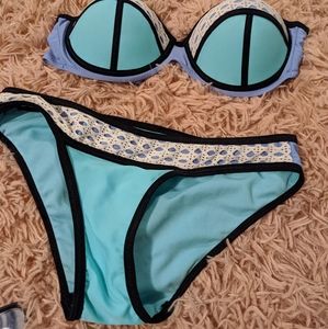 Women's bikini